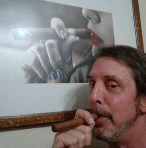 Meet your Posher, Bill